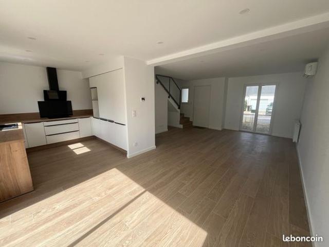 Propriété 5 pièces 110 m²