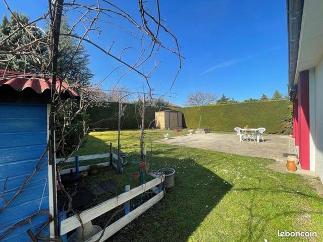 Propriété 5 pièces 111 m²