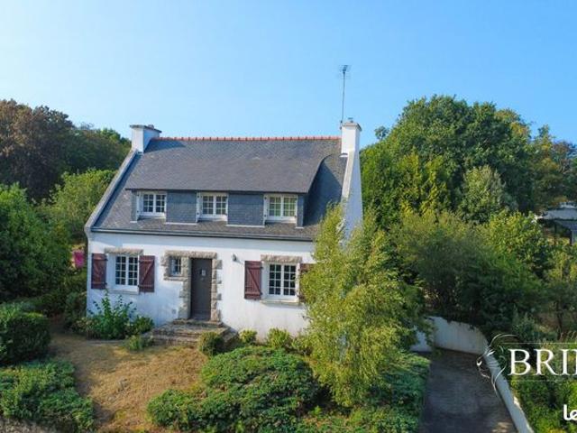 Propriété 5 pièces 111 m²