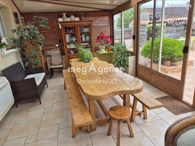 Propriété 5 pièces 111 m²