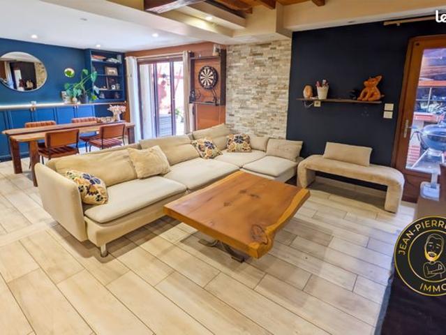 Propriété 5 pièces 111 m²