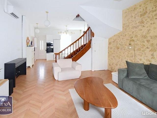 Propriété 5 pièces 111 m²
