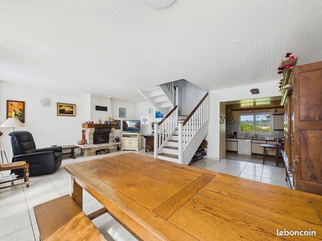Propriété 5 pièces 111 m²
