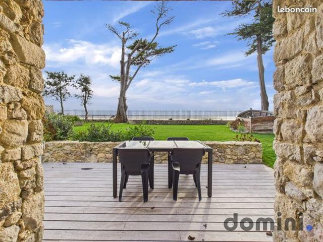 Propriété 5 pièces 111 m²