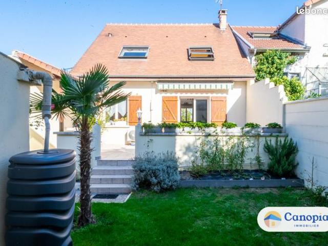 Propriété 5 pièces 112 m²