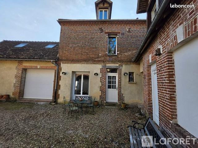 Propriété 5 pièces 112 m²