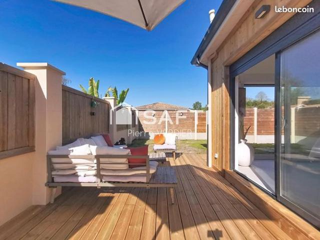 Propriété 5 pièces 113 m²