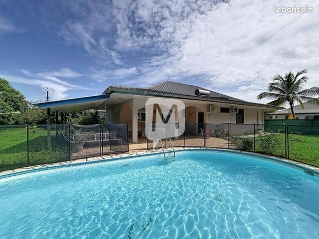 Propriété 5 pièces 113 m²