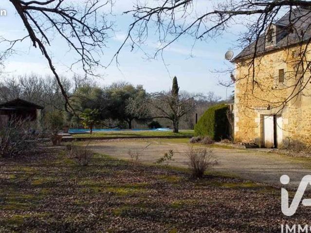 Propriété 5 pièces 124 m²