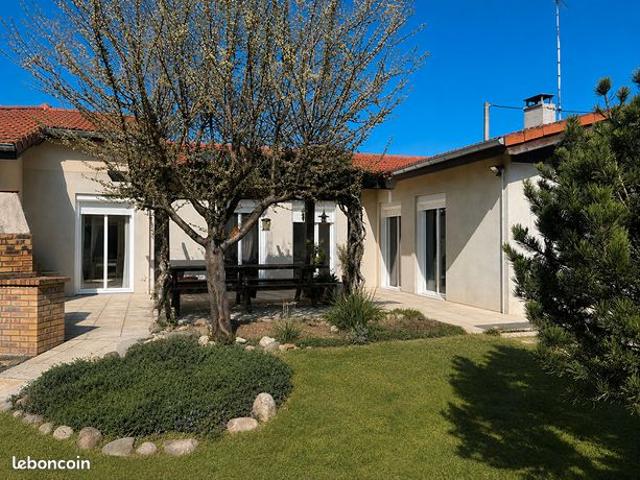 Propriété 5 pièces 124 m²
