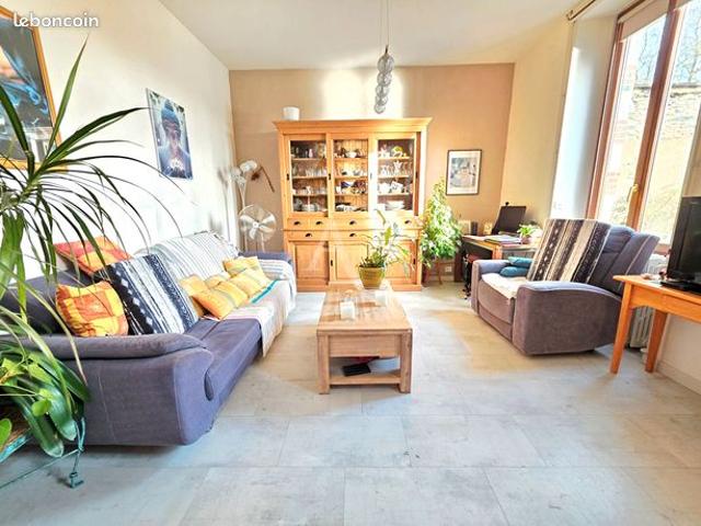 Propriété 5 pièces 124 m²