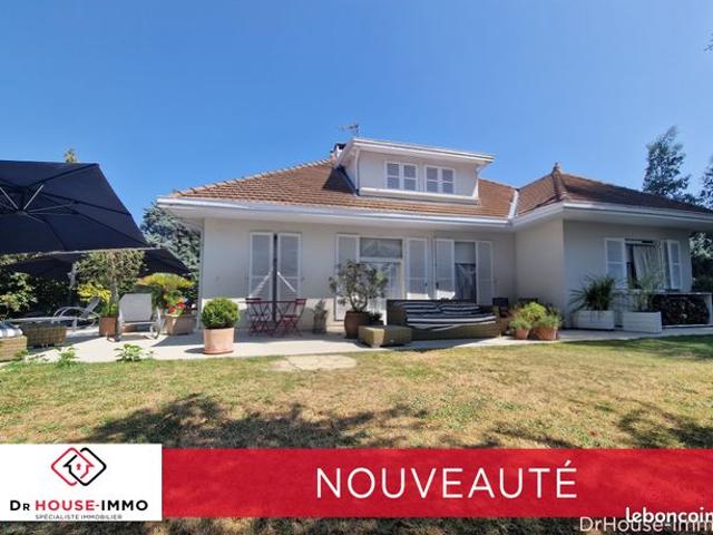 Propriété 5 pièces 124 m²