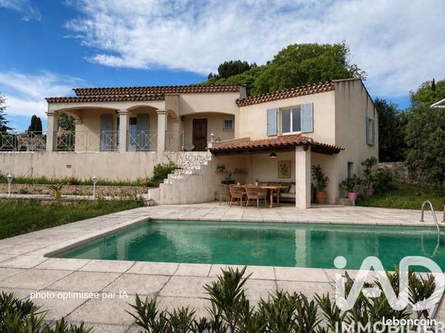 Propriété 5 pièces 124 m²