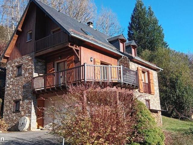 Propriété 5 pièces 125 m²