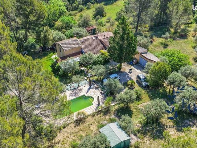 Propriété 5 pièces 125 m²