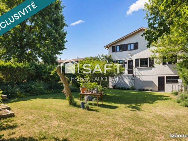 Propriété 5 pièces 126 m²