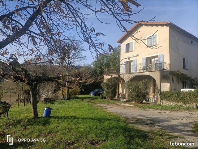 Propriété 5 pièces 126 m²