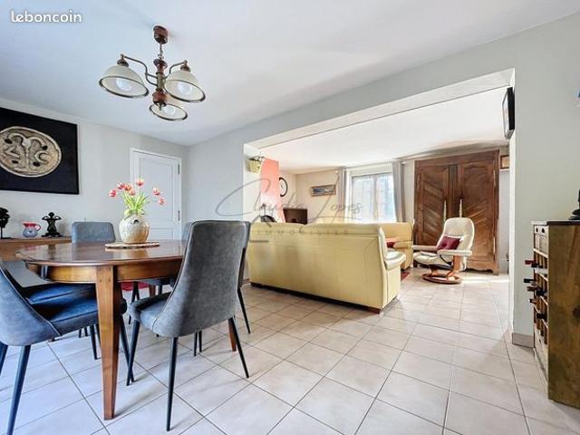 Propriété 5 pièces 126 m²