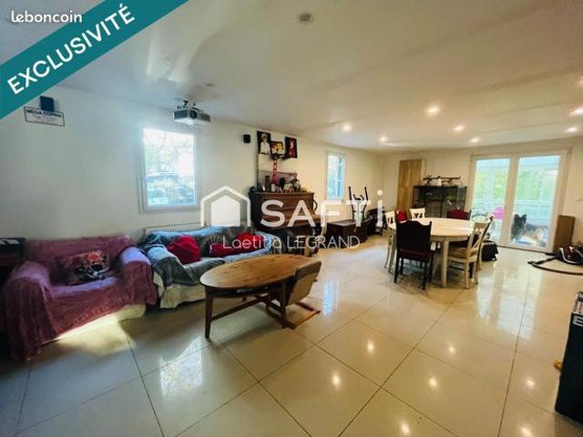 Propriété 5 pièces 127 m²