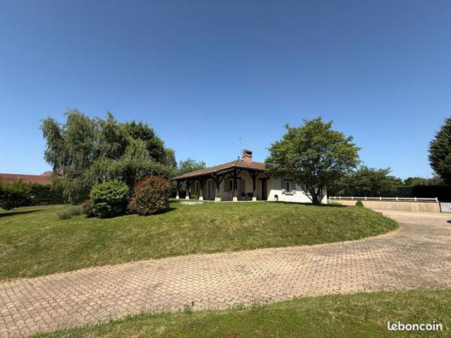 Propriété 5 pièces 127 m²