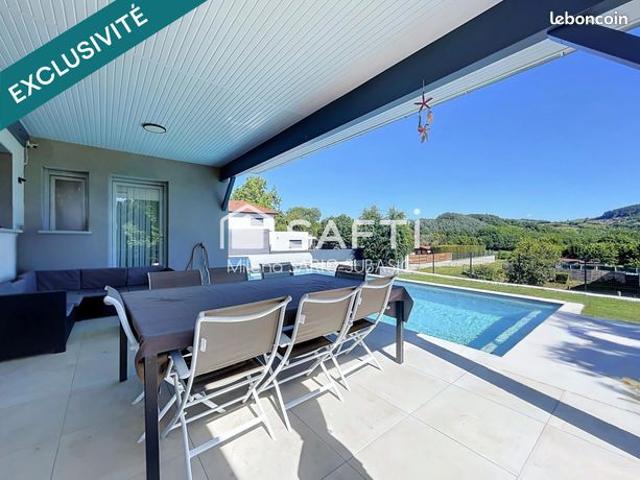 Propriété 5 pièces 127 m²