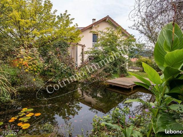 Propriété 5 pièces 128 m²