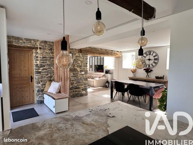 Propriété 5 pièces 129 m²