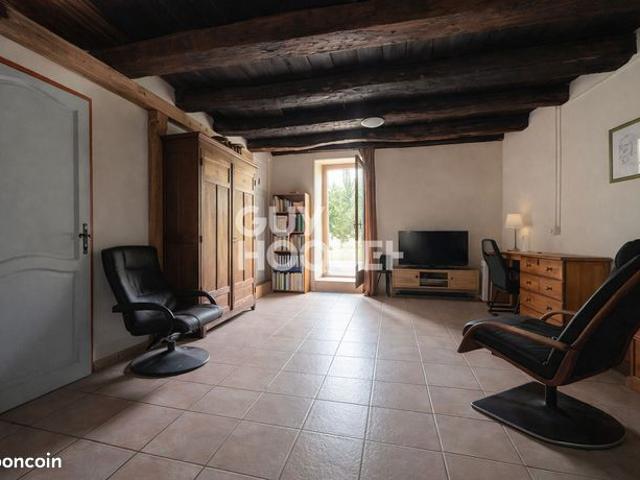Propriété 5 pièces 129 m²