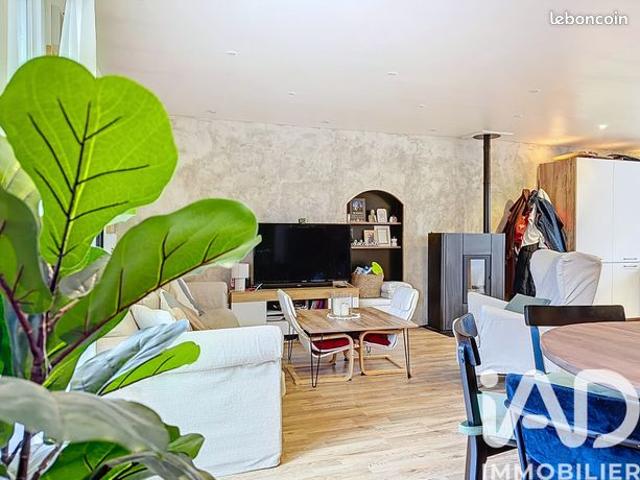 Propriété 5 pièces 120 m²