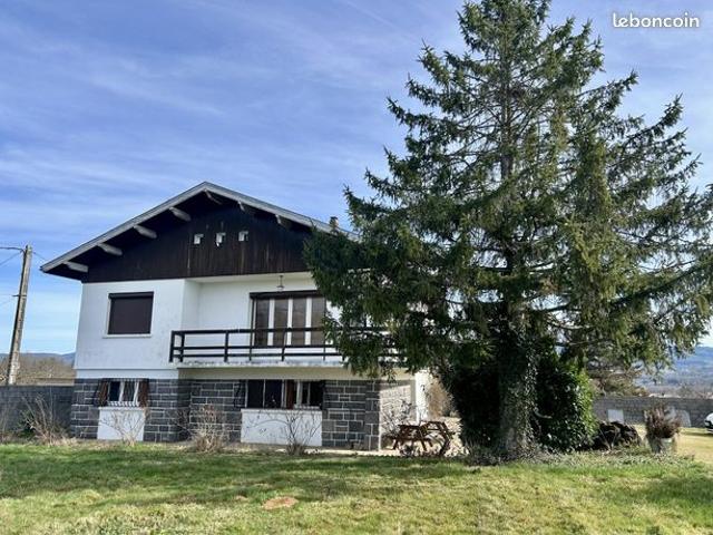 Propriété 5 pièces 120 m²