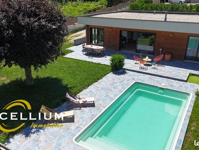 Propriété 5 pièces 120 m²