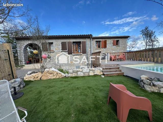 Propriété 5 pièces 120 m²