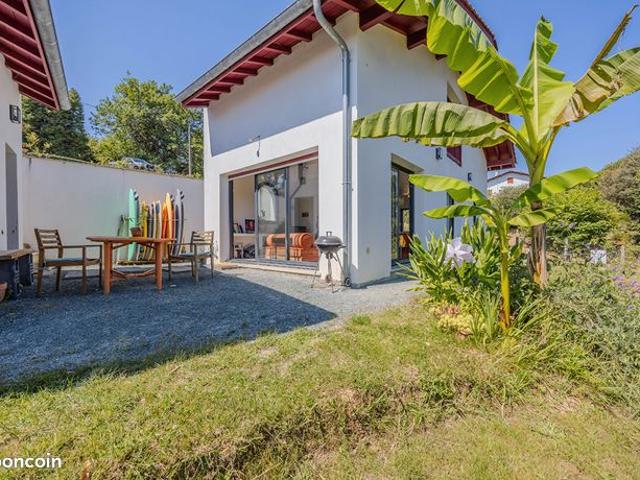 Propriété 5 pièces 120 m²