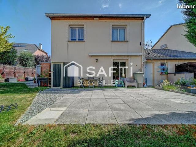 Propriété 5 pièces 120 m²