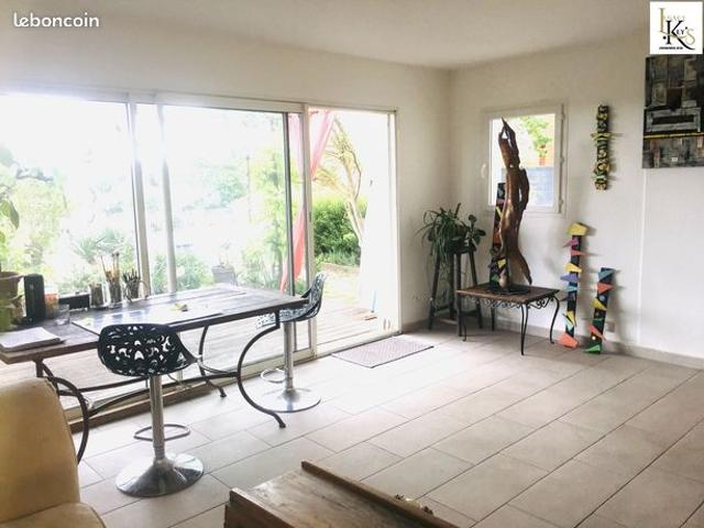 Propriété 5 pièces 120 m²