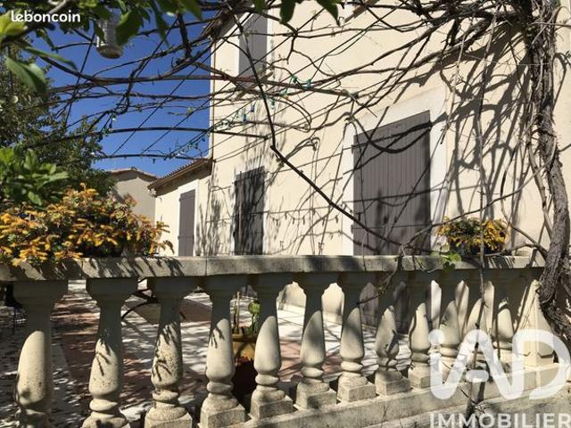 Propriété 5 pièces 121 m²