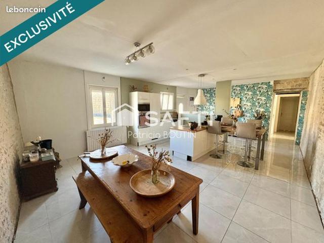 Propriété 5 pièces 122 m²