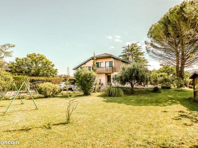Propriété 5 pièces 122 m²