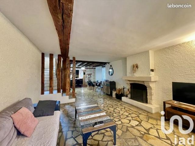 Propriété 5 pièces 122 m²