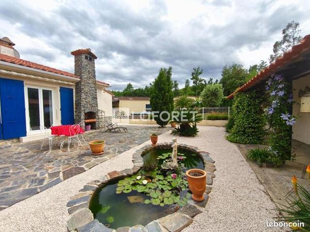 Propriété 5 pièces 122 m²