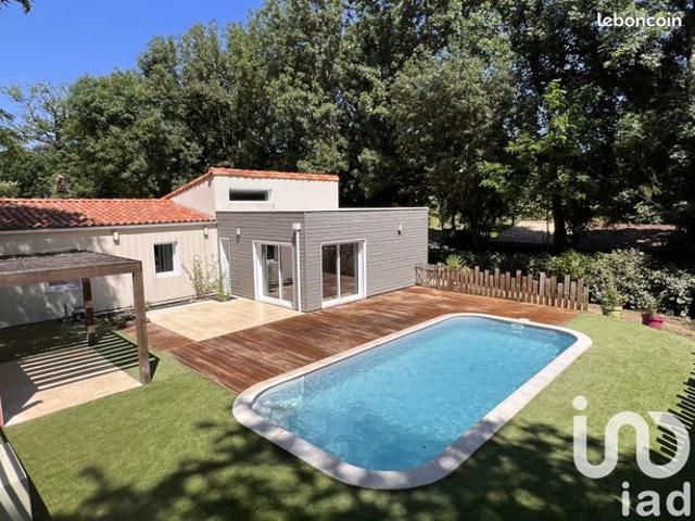 Propriété 5 pièces 123 m²