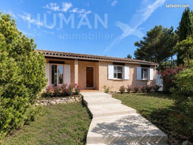 Propriété 5 pièces 123 m²