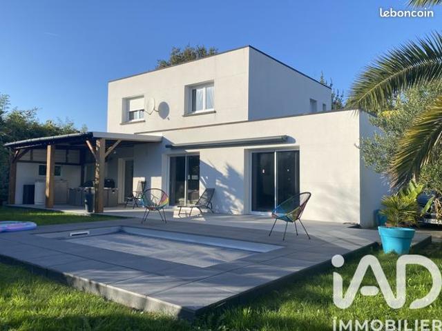 Propriété 5 pièces 123 m²