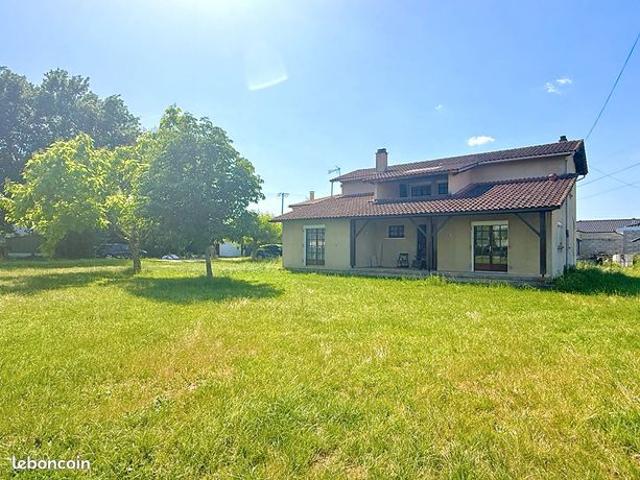 Propriété 5 pièces 123 m²