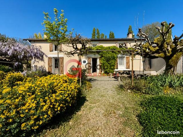 Propriété 5 pièces 134 m²