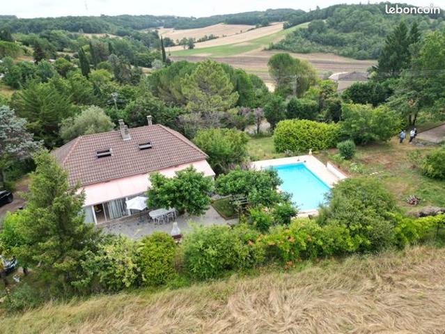Propriété 5 pièces 134 m²