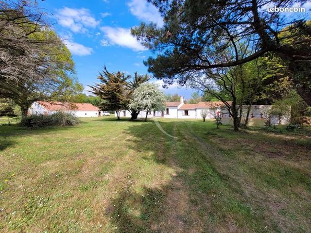 Propriété 5 pièces 135 m²