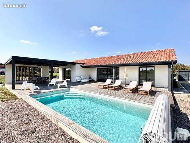 Propriété 5 pièces 135 m²