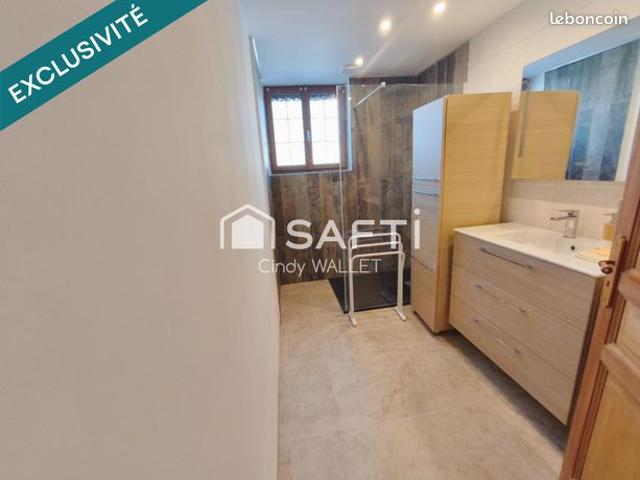 Propriété 5 pièces 135 m²