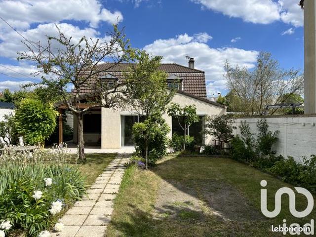 Propriété 5 pièces 135 m²